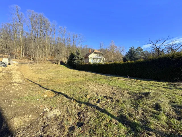 Eladó telek Pilisszentkereszt, Forrás utca 1203 nm