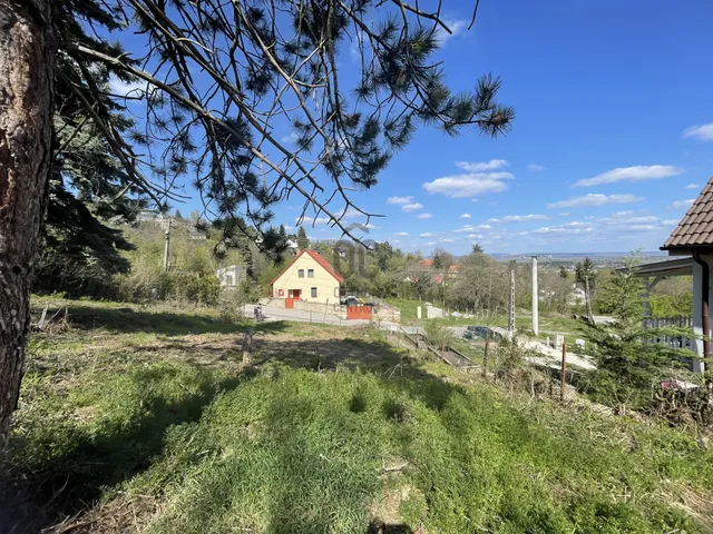 Eladó telek Szentendre 720 nm
