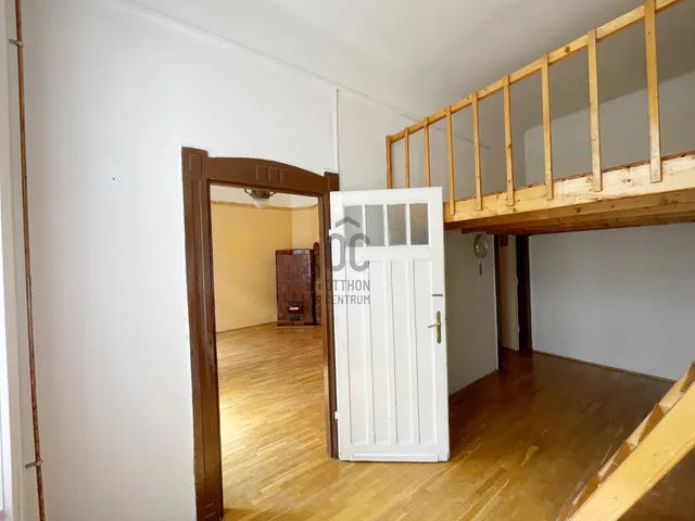 Eladó lakás Budapest VI. kerület 82 nm