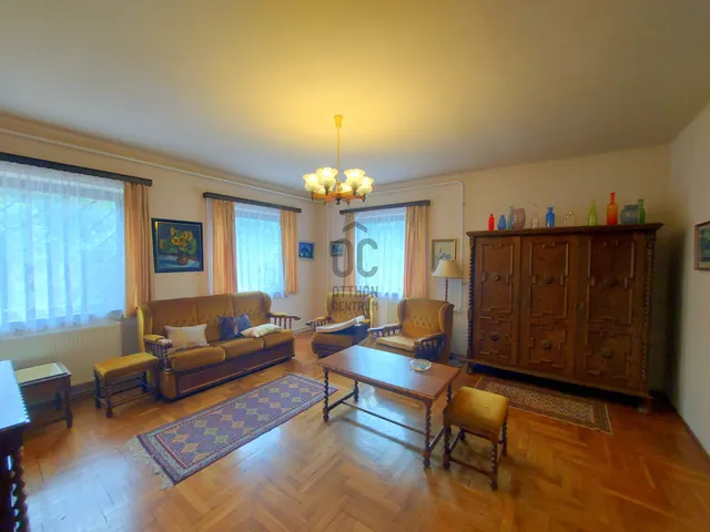 Eladó ház Budapest XVI. kerület, Árpádföld 200 nm
