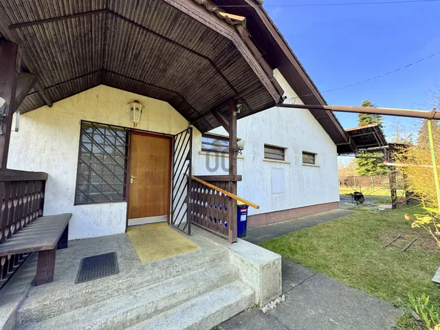 Eladó ház Budapest XVI. kerület, Árpádföld 200 nm