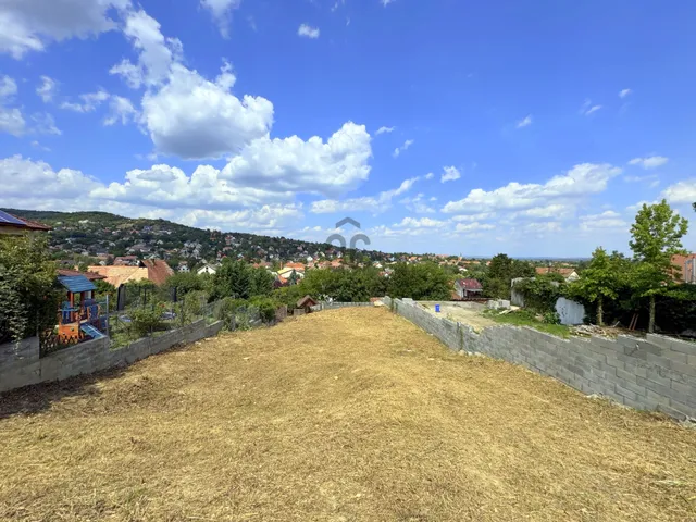 Eladó telek Pomáz 794 nm