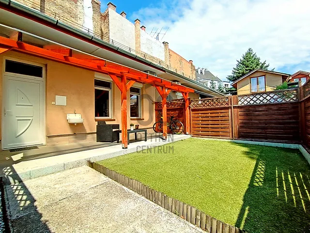Eladó lakás Budapest IV. kerület, Újpest, Lőrinc utca 40 nm