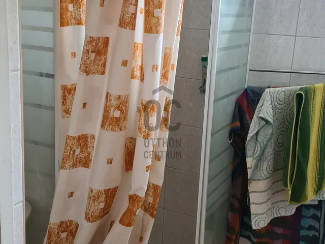 Eladó telek Erdőkertes 1038 nm