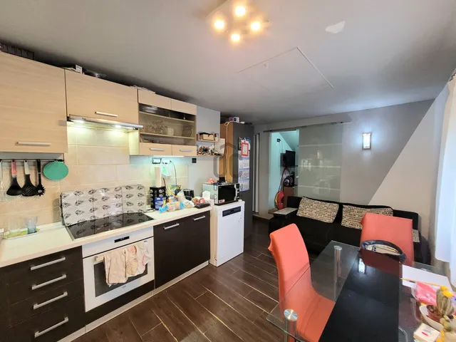 Eladó üdülő és hétvégi ház Fót 126 nm