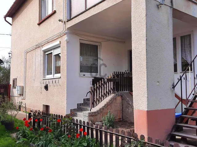 Eladó ház Kismaros 201 nm