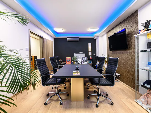 Eladó kereskedelmi és ipari ingatlan Budapest IV. kerület, Újpest 51 nm