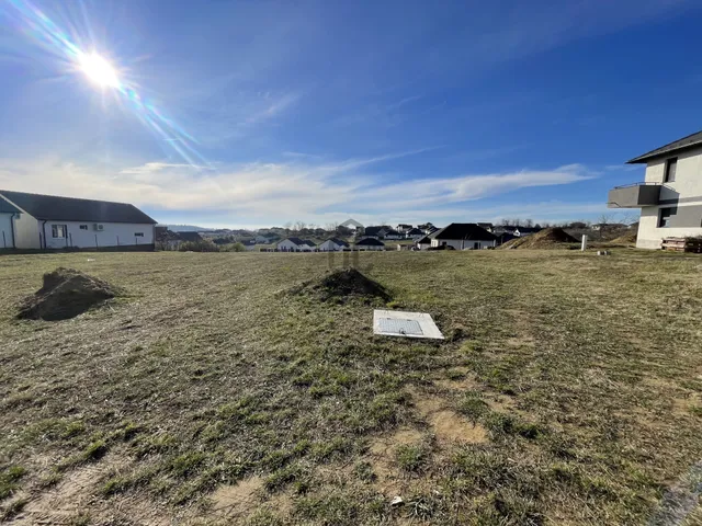 Eladó telek Kerepes 881 nm