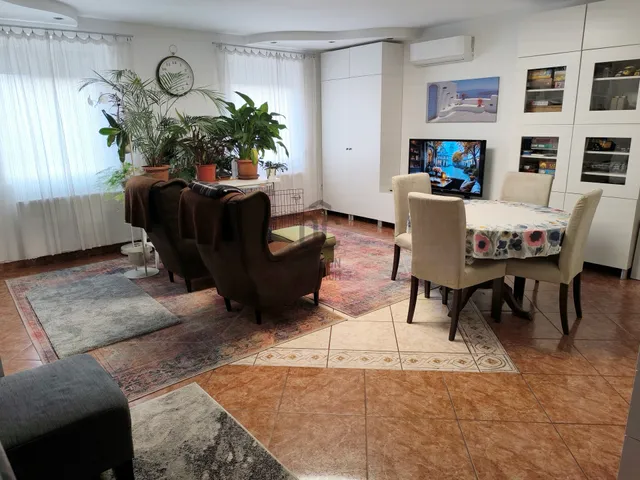 Eladó ház Vác, Máriaudvar 155 nm