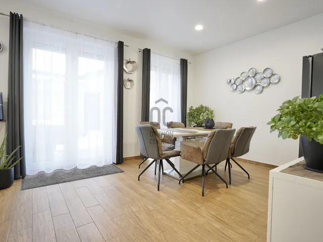 Eladó ház Vác, Burgundia 177 nm