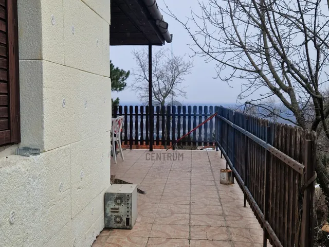 Eladó ház Szentendre, Tyúkosdűlő 51 nm