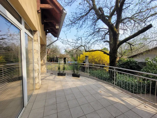 Eladó ház Kerepes 205 nm