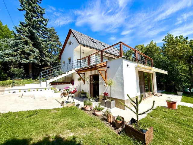Eladó ház Szentendre 677 nm