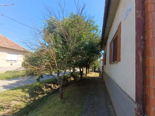 Eladó ház Bag 120 nm