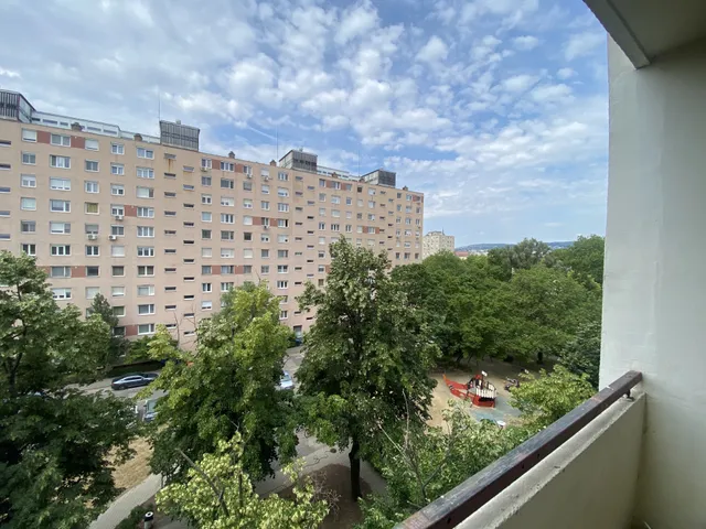 Eladó lakás Budapest XIII. kerület, Lőportárdűlő 61 nm