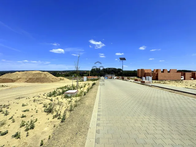 Eladó telek Isaszeg, Ady Endre utca 804 nm
