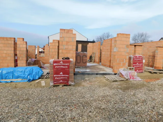 Eladó ház Vác, Törökhegy 128 nm