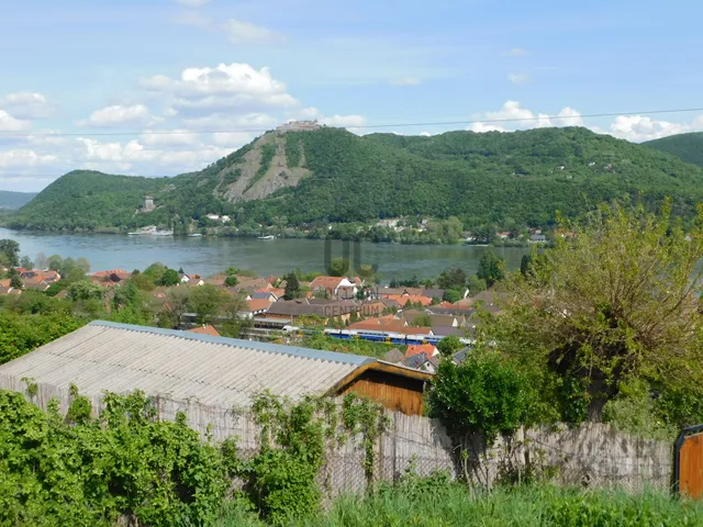 Eladó üdülő és hétvégi ház Nagymaros 51 nm
