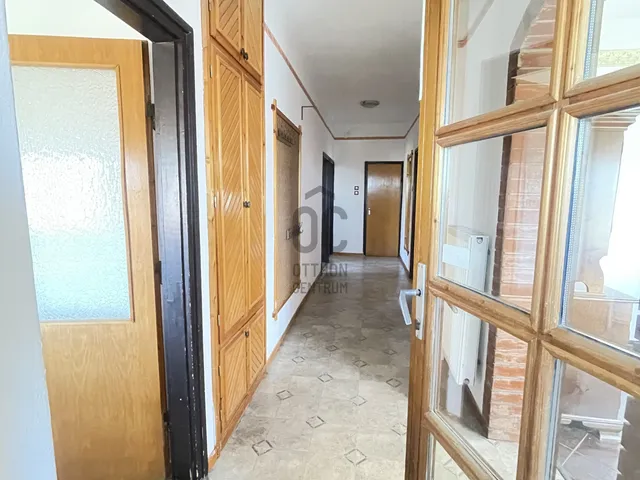Eladó ház Vác, Deákvár 155 nm