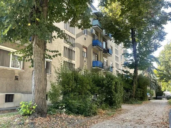 Eladó lakás Vác 45 nm