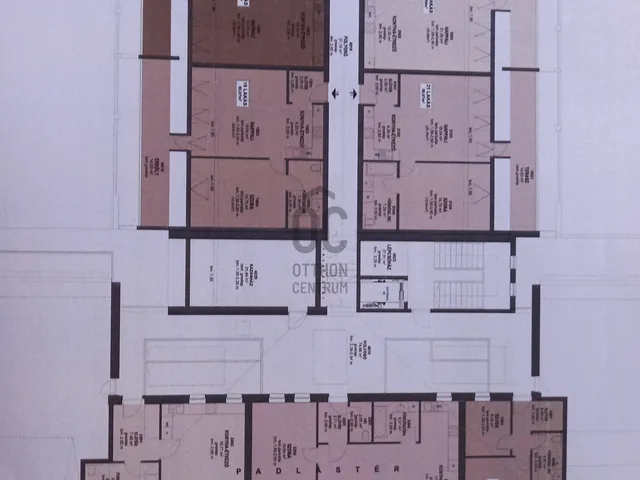 Eladó kereskedelmi és ipari ingatlan Veresegyház 403 nm