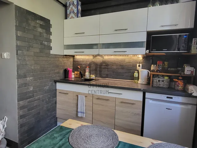 Eladó lakás Vác, Deákvár 61 nm