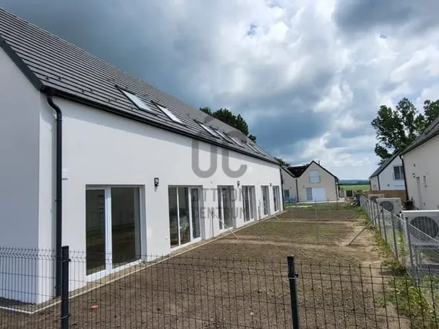 Eladó ház Vác, Alsóváros 84 nm