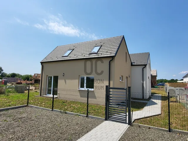 Eladó ház Vác, Alsóváros 96 nm