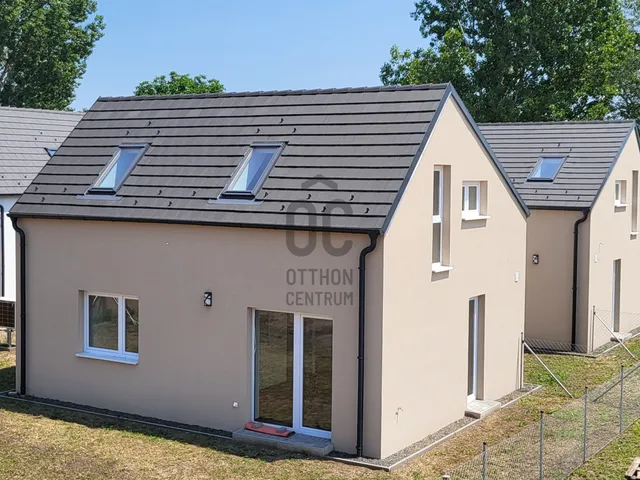 Eladó ház Vác, Alsóváros 96 nm