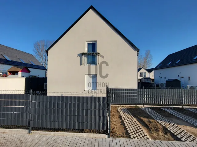 Eladó ház Vác, Alsóváros 84 nm