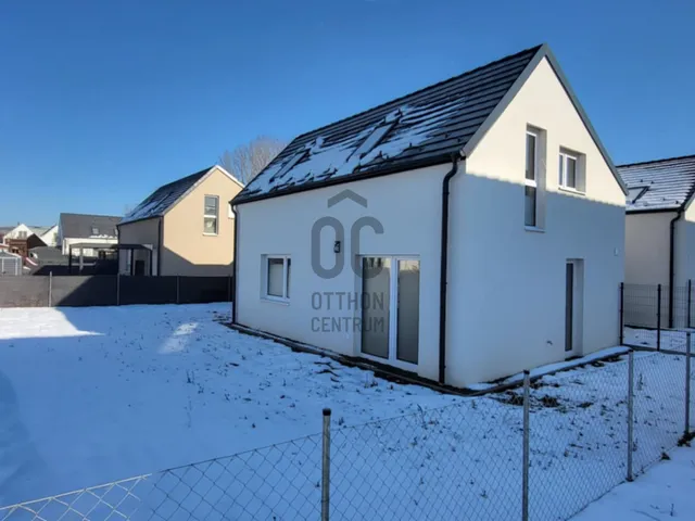 Eladó ház Vác, Alsóváros 73 nm