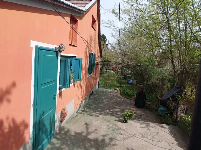 Eladó ház Göd, Nevelek 38 nm