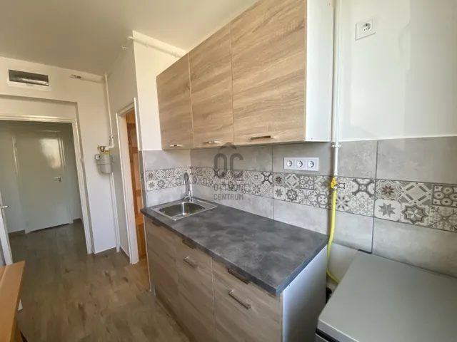 Kiadó lakás Vác, Alsóváros 50 nm