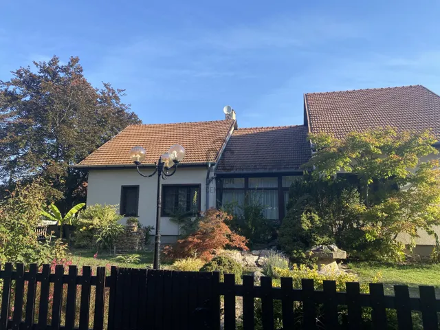 Eladó ház Sződliget 185 nm