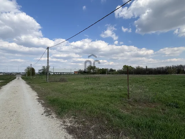 Eladó telek Budapest XV. kerület, Rákospalota 875 nm