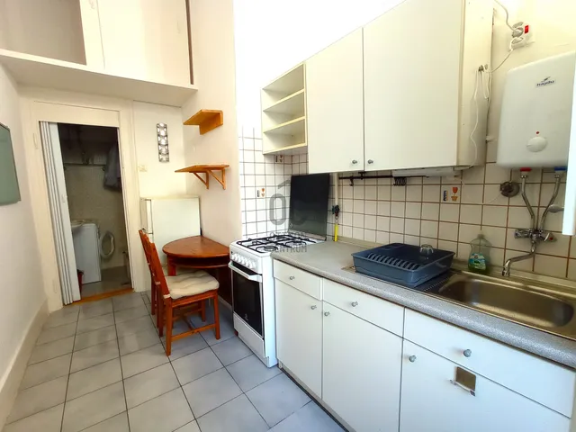 Eladó lakás Budapest VI. kerület, Diplomatanegyed 27 nm