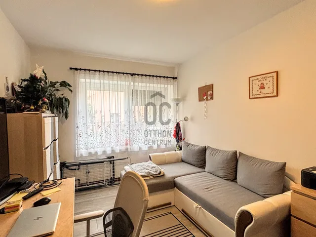 Eladó ház Budapest XVI. kerület, Árpádföld 138 nm