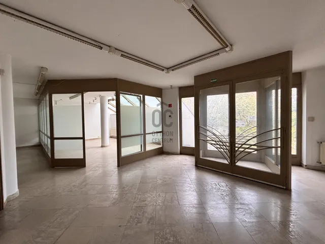 Eladó kereskedelmi és ipari ingatlan Budapest II. kerület 808 nm