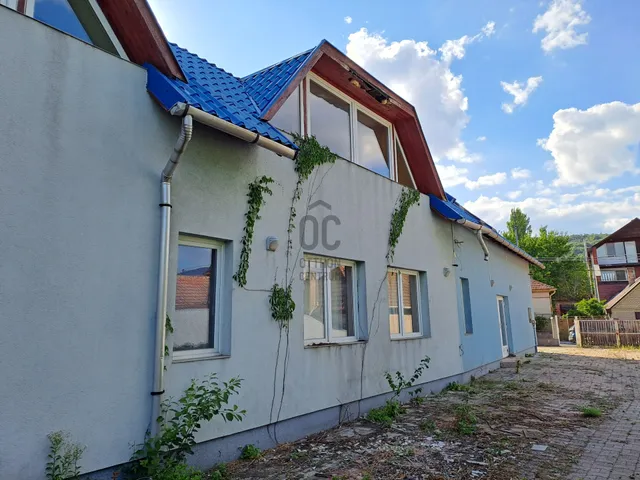 Eladó kereskedelmi és ipari ingatlan Abasár 434 nm