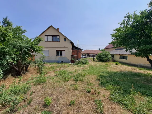 Eladó ház Debrecen, Ungvárikert 211 nm