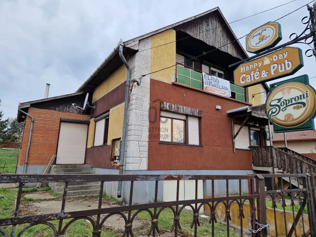 Eladó ház Debrecen, Ungvárikert 211 nm