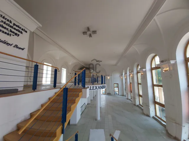 Eladó kereskedelmi és ipari ingatlan Kalocsa 343 nm