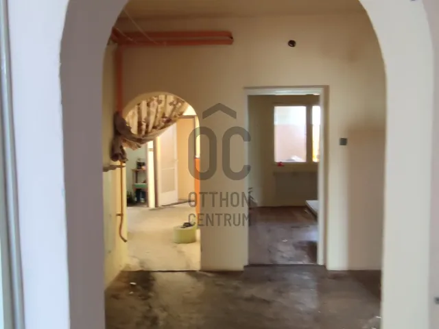 Eladó lakás Barcs 209 nm