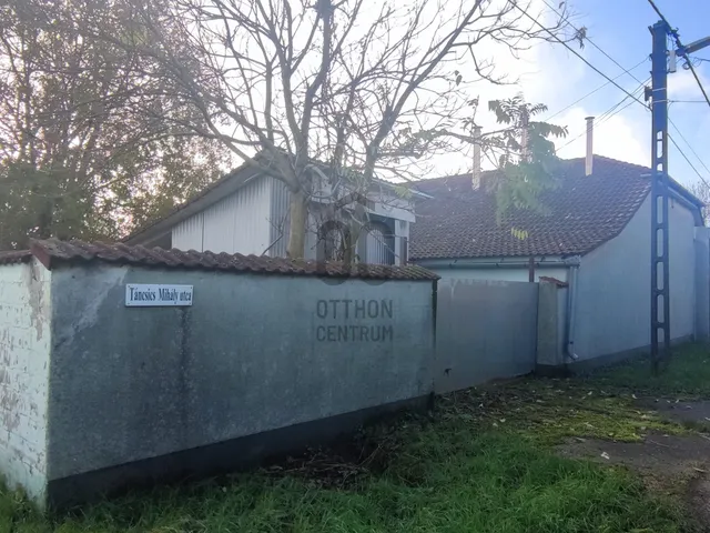 Eladó ház Mélykút 168 nm