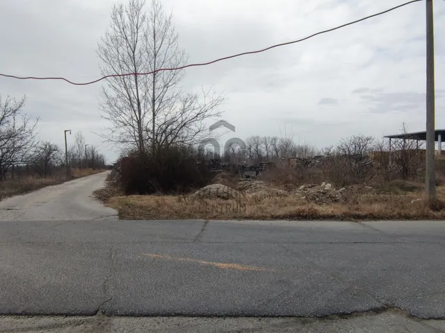 Eladó telek Nagykőrös 6815 nm