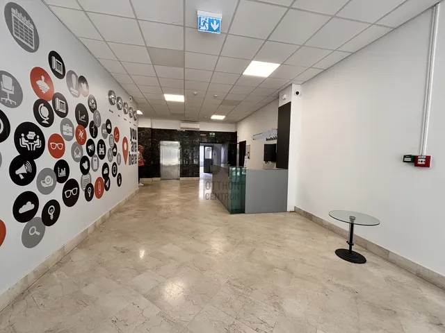 Eladó kereskedelmi és ipari ingatlan Budapest XIII. kerület, Lőportárdűlő 3219 nm