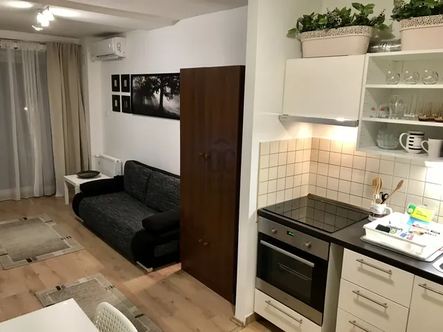 Eladó lakás Budapest III. kerület, Csillaghegy 25 nm