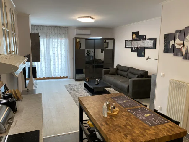 Eladó lakás Budapest III. kerület, Óbuda, Bécsi út 38 nm