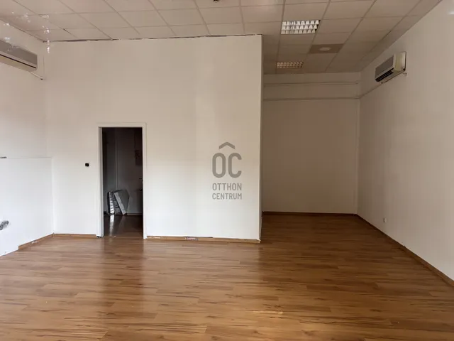 Eladó kereskedelmi és ipari ingatlan Budapest XVII. kerület, Rákoskeresztúr 79 nm
