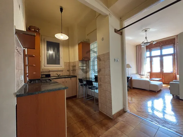 Eladó lakás Budapest VIII. kerület 70 nm